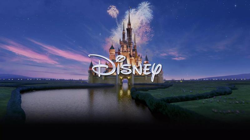 Disney закрывает российский офис своего кинопрокатного подразделения