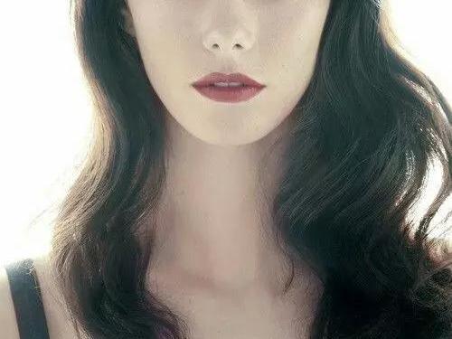 Кая Скоделарио сыграет Кэрол Энн Бун, жену маньяка Тэда Банди в фильме «Extremely Wicked, Shockingly Evil, and Vile»