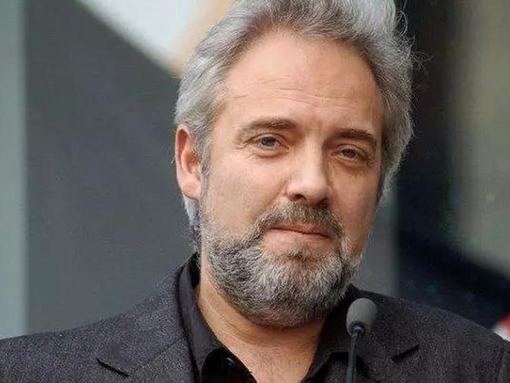 Сэм Мендес ведет переговоры со студией Disney на предмет режиссирования полнометражки «Пиноккио/ Pinocchio» по сказке Карло Коллоди.