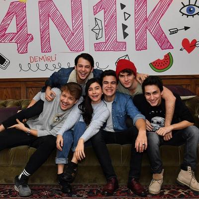 4N1K Первая Любовь