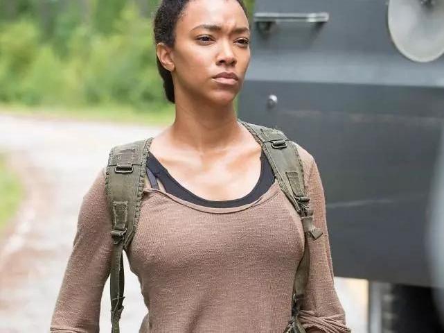 Раскрыто имя и звание персонажа актрисы Соникуа Мартин-Грин в Star Trek: Discovery - первый офицер Майкл Бернэм