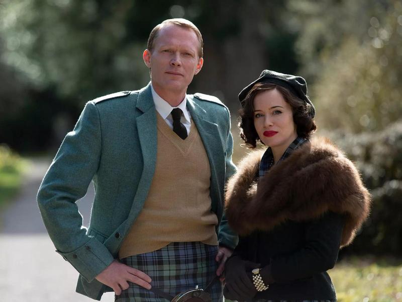 Первые кадры из второго сезона антологии «Чрезвычайно английский скандал» по сценарию Сары Фелпс (Убийства по алфавиту) с участием Клэр Фой и Пола Беттани