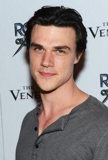 Finn Wittrock