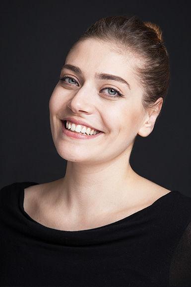 Öznur Serçeler