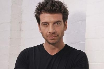 Nick Knowles