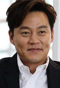 Lee Seo Jin