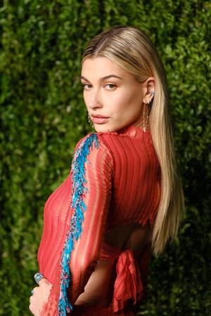 Hailey Bieber