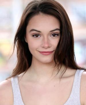 Charlotte Fountain-Jardim