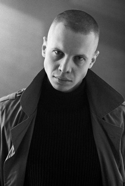 Антон Артемьев