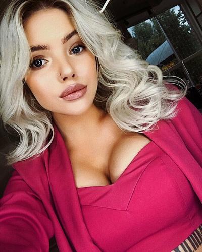 Софья Лобанова