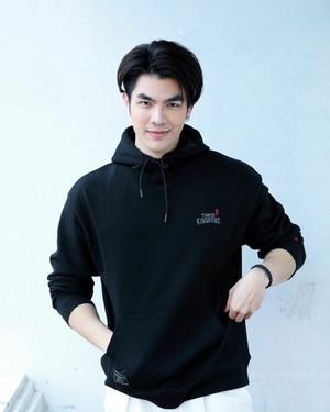 Phakphum Romsaithong