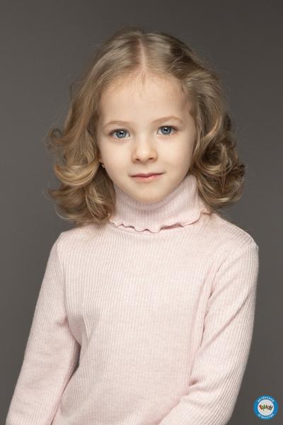 Софья Сотникова