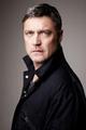 Vincent Regan