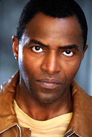 Carl Lumbly