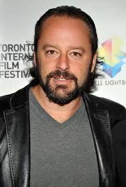 Gil Bellows