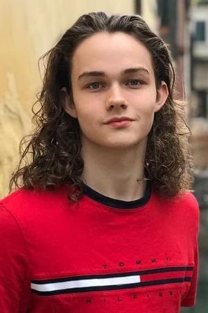 Levi Miller