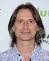 Robert Carlyle