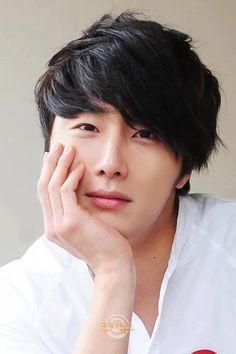 Jung Il Woo