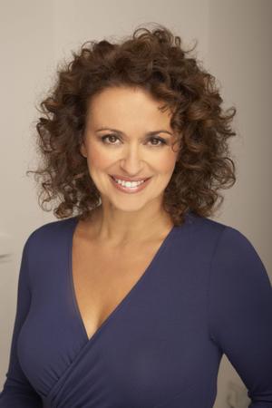 Nadia Sawalha