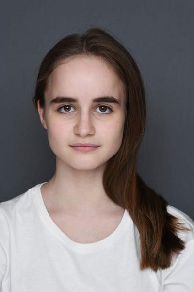 Ксения Попович