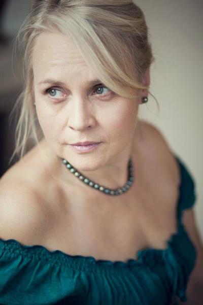 Людмила Степченкова