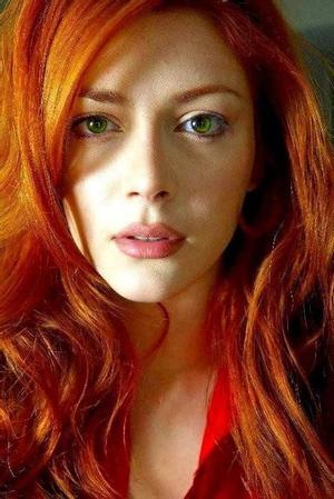 Elena Satine