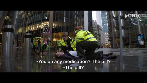 Саша Барон Коэн и Розамунд Пайк в фантастической комедии «Дамы вперед» — ремейке французской ленты «Со мной непросто» 2018 года