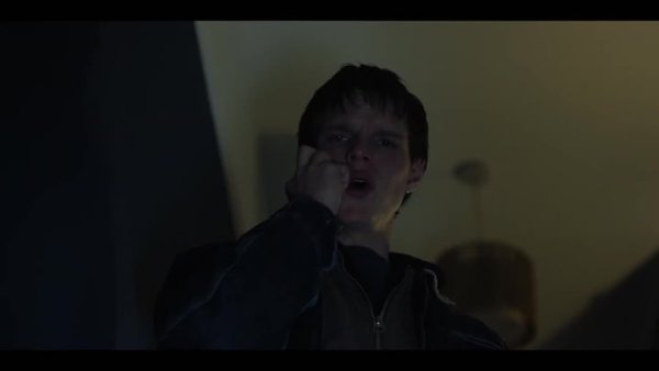 Очередной сериал на тему «Скованных одной цепью» от сценариста «Шпионского моста» Мэтта Чармана — «Узник»